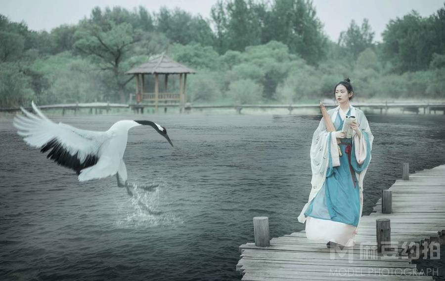 汉服模特