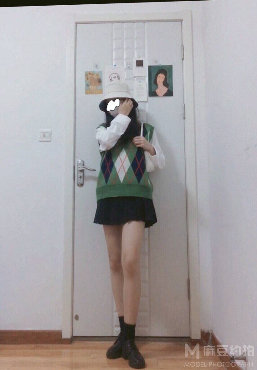 校园模特
