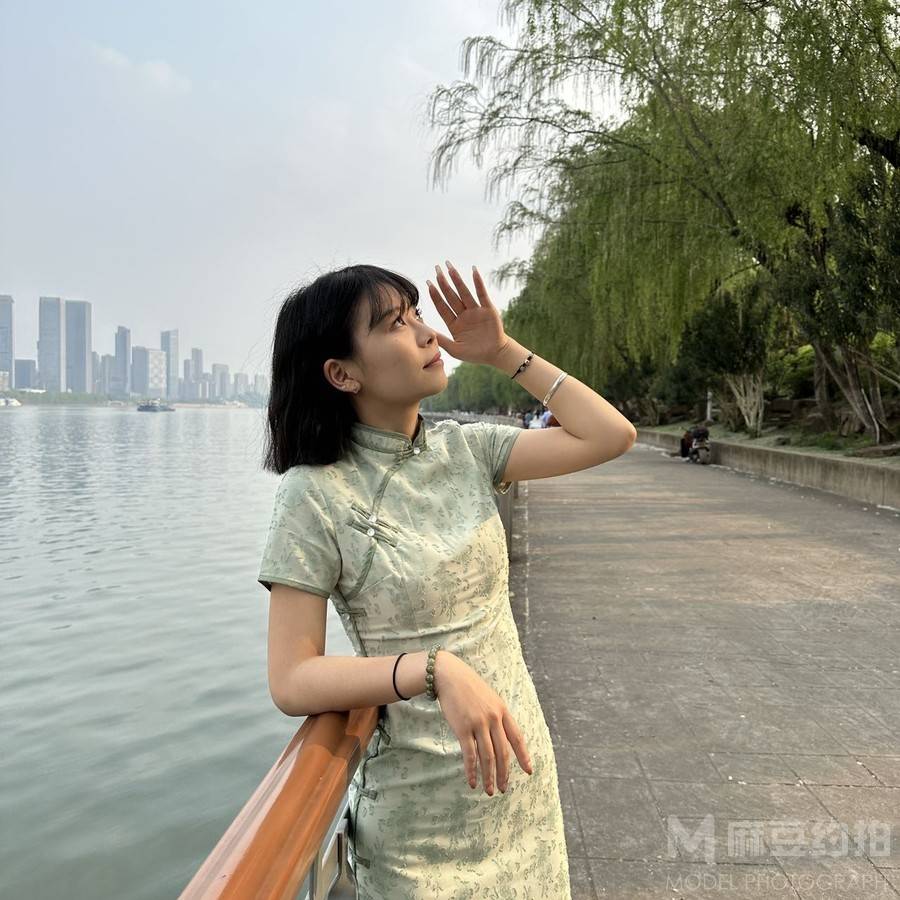 旗袍模特