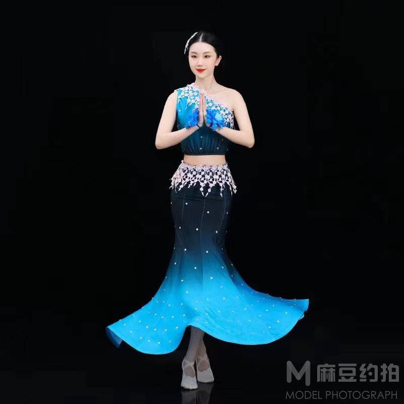 民国模特