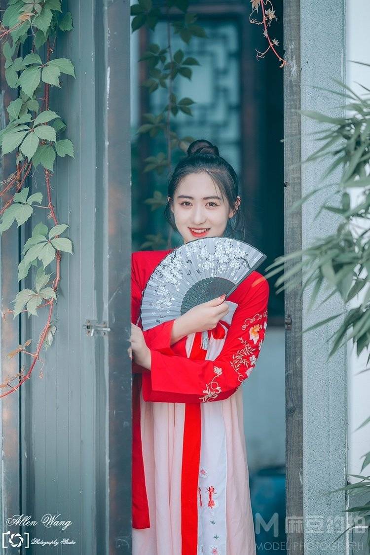 汉服模特