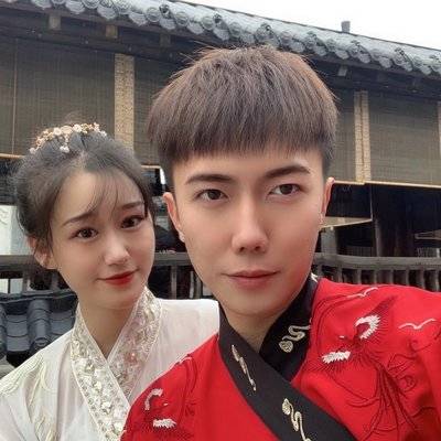 情侣模特