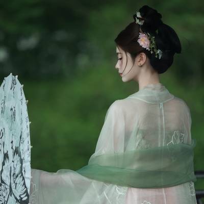 汉服模特