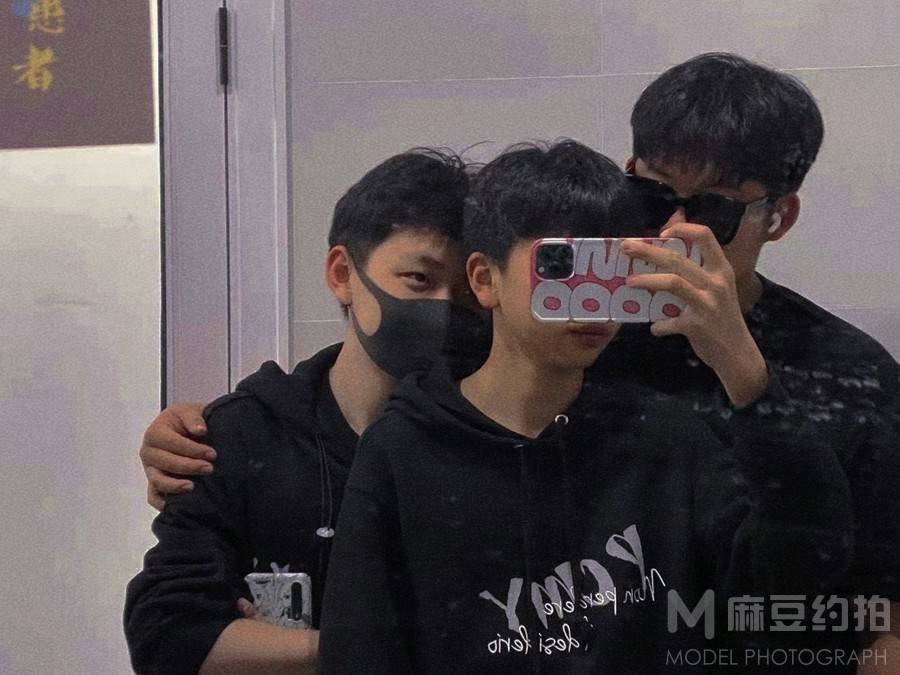 情侣模特