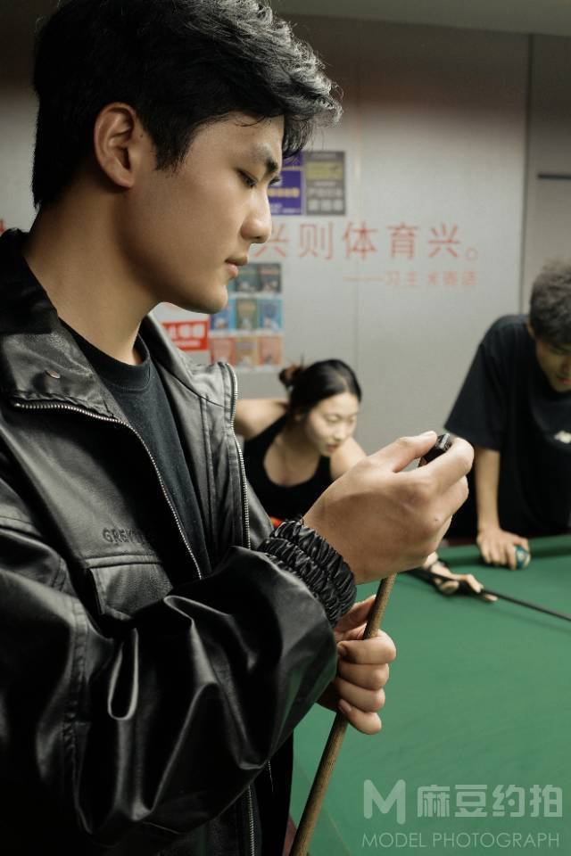胶片模特