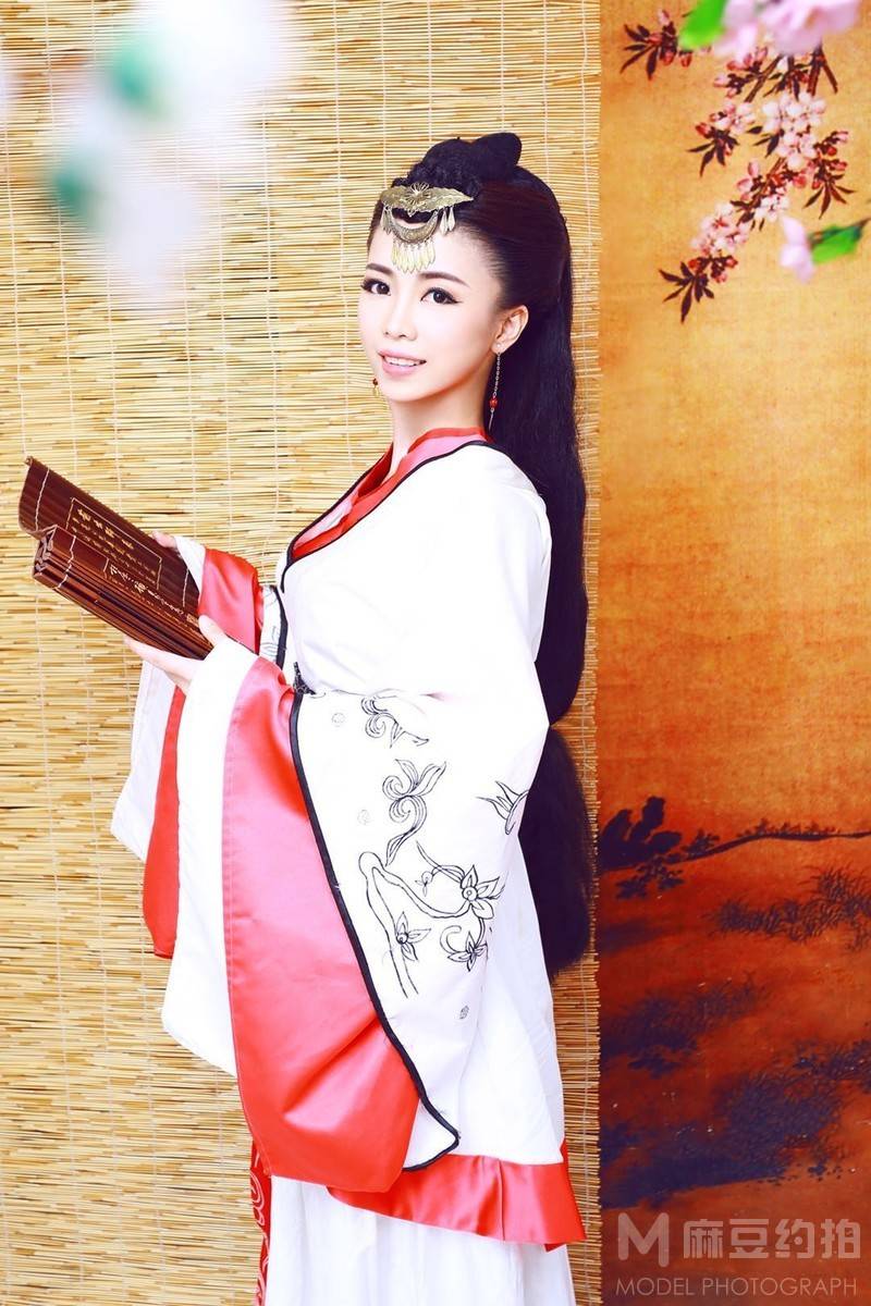 民国模特