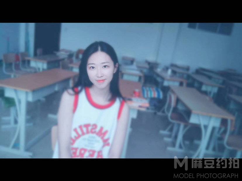 校园模特