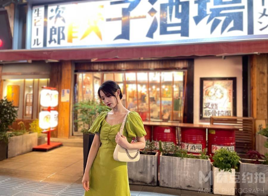 民国模特