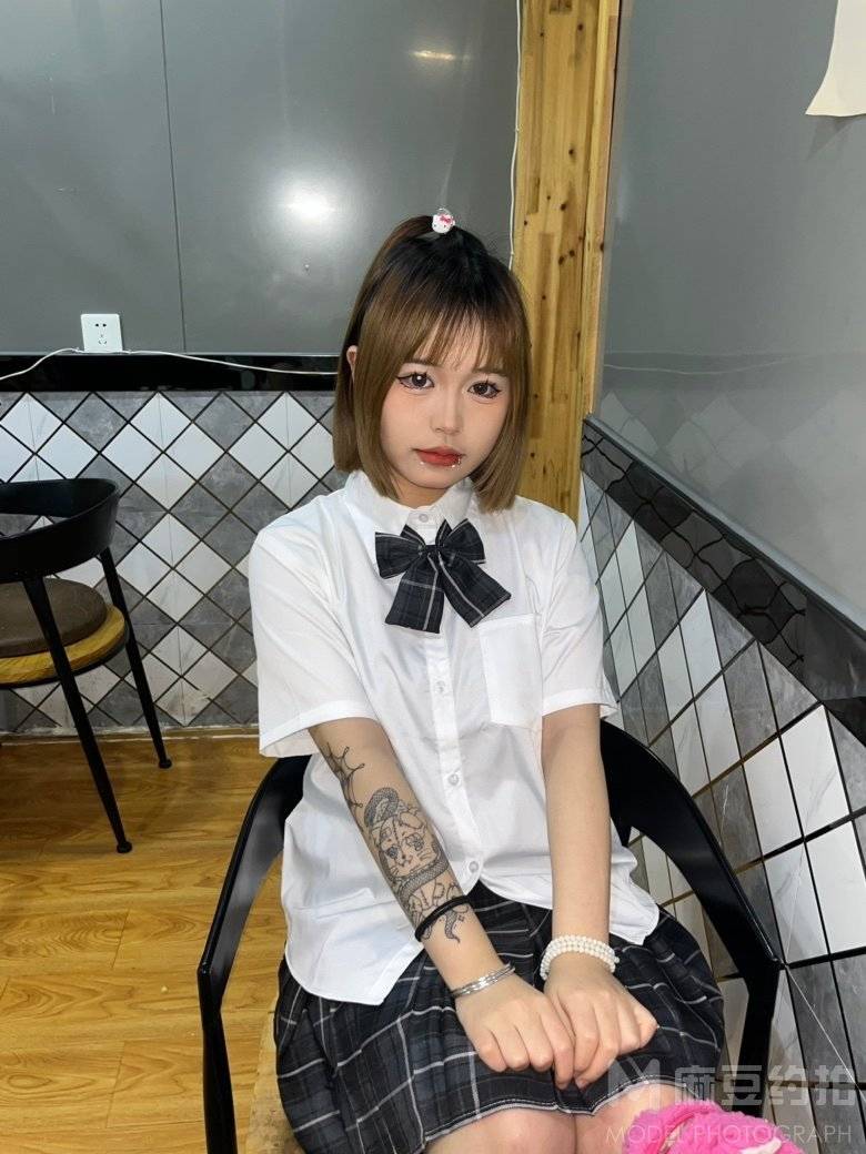 校园模特