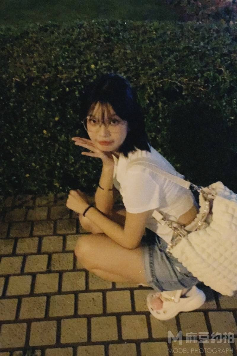 胶片模特