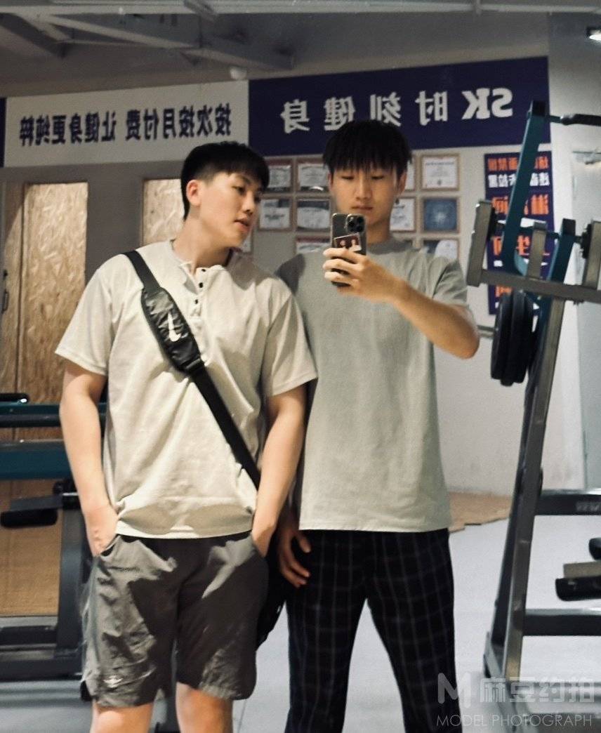 校园模特