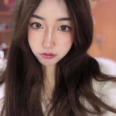 黑白模特