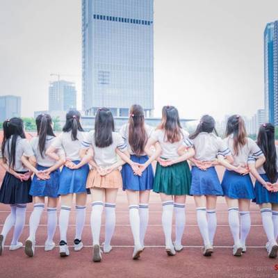 校园模特