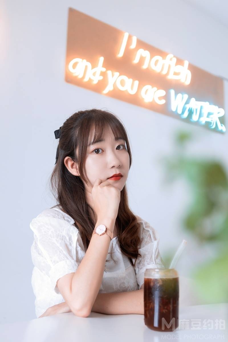 清新模特
