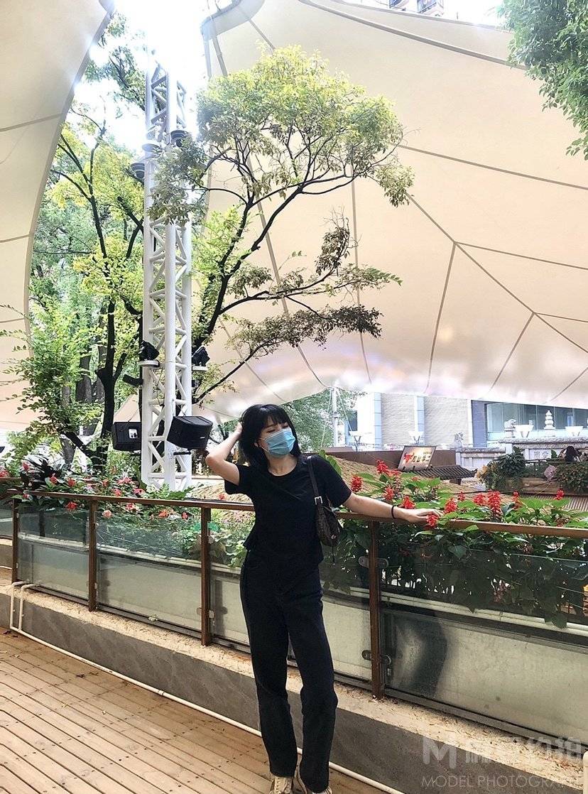 校园模特