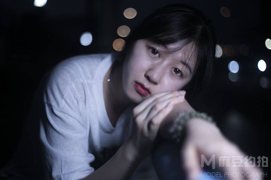 夜景模特