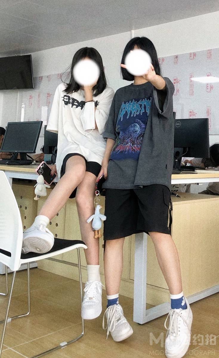 校园模特
