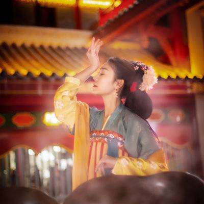 汉服模特