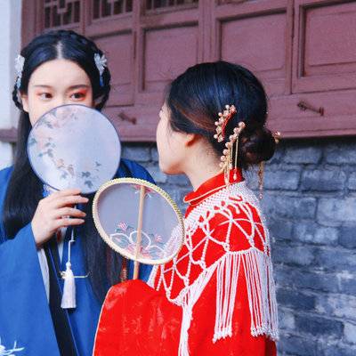 汉服模特