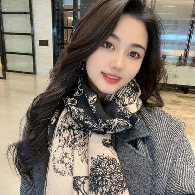 黑白模特