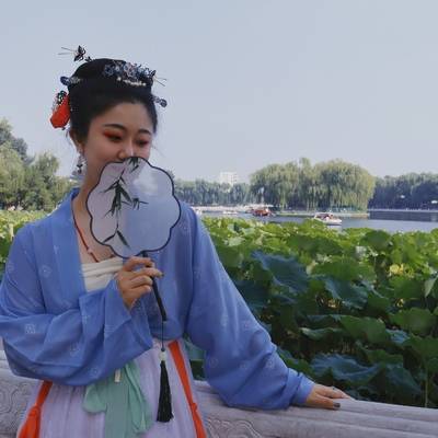 汉服模特