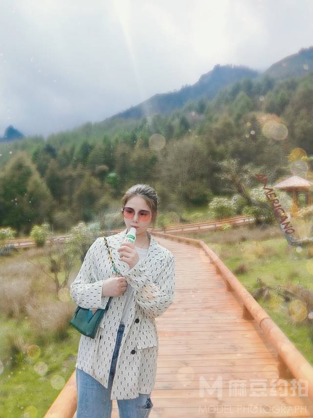 暗黑模特