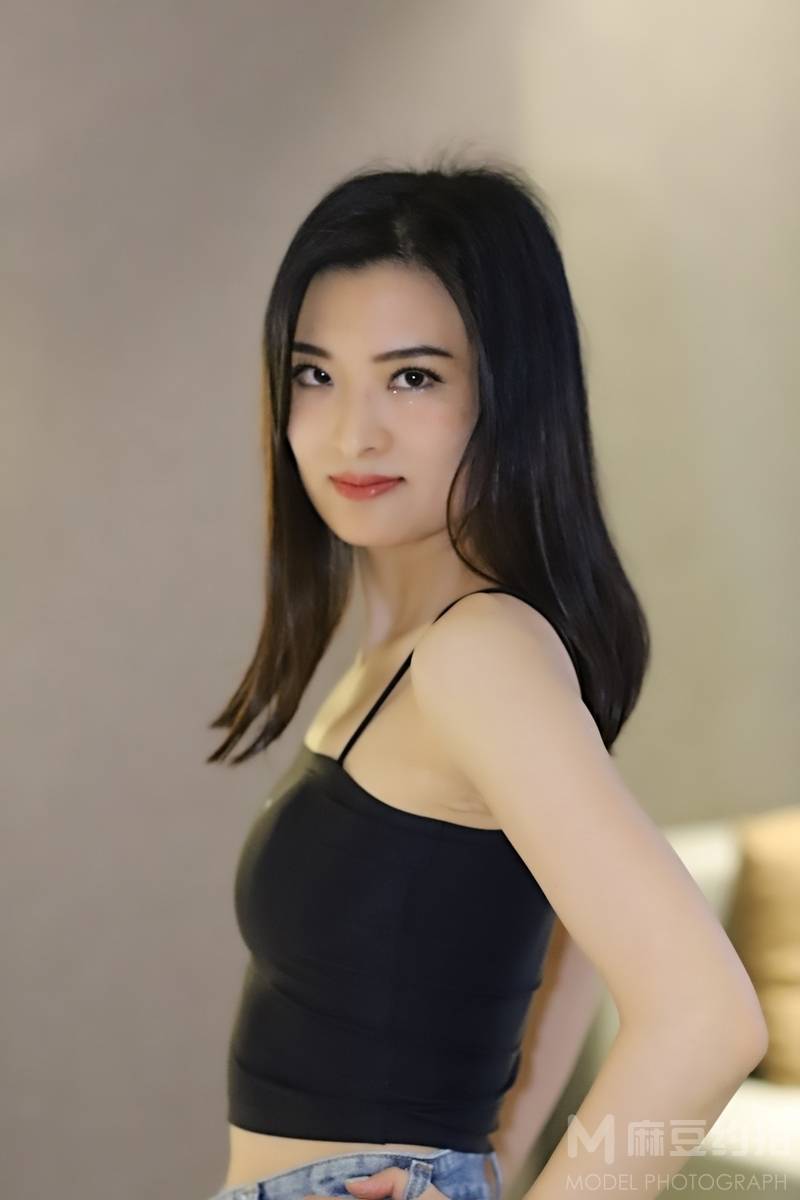 纪实模特