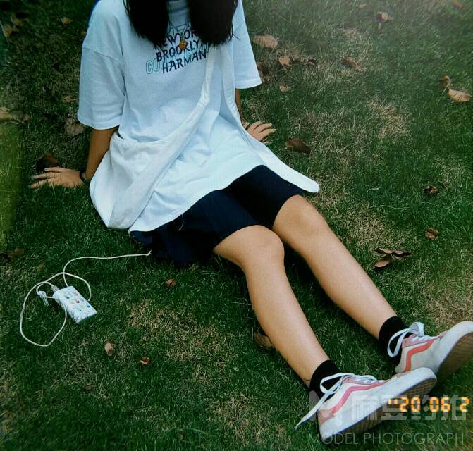 胶片模特