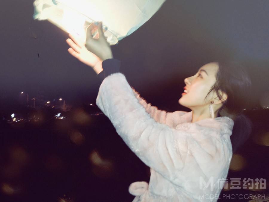 夜景模特