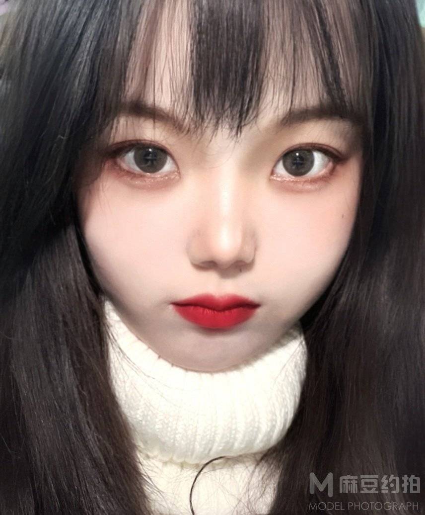 妆容模特