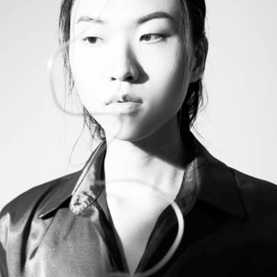 黑白模特