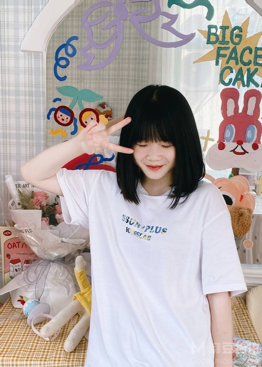 少女模特