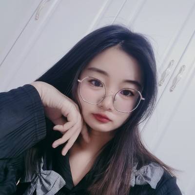 黑白模特