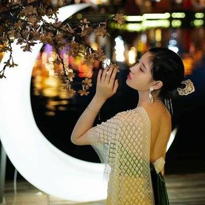 夜景模特