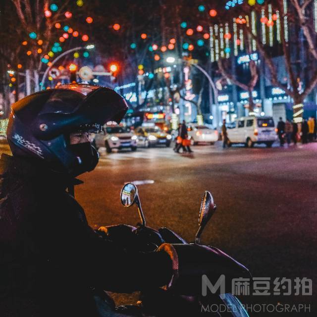 胶片模特