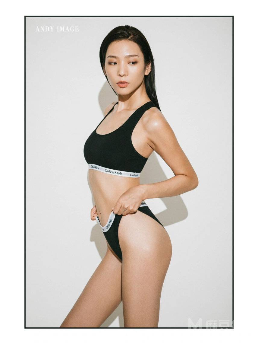 纪实模特