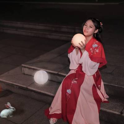 汉服模特