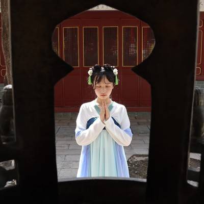 汉服模特