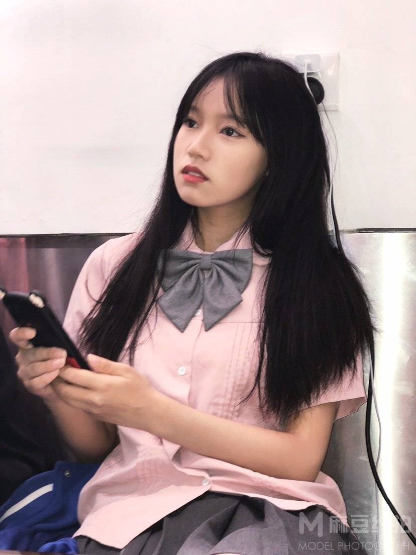 胶片模特