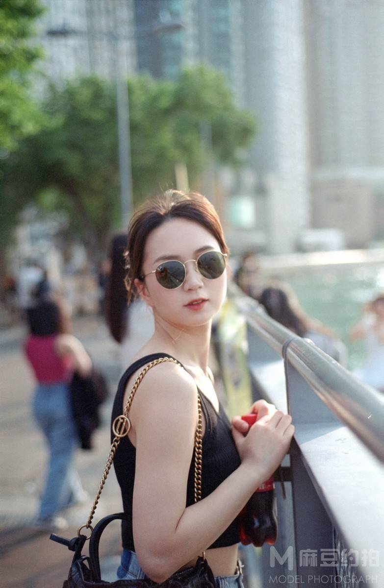 清新模特
