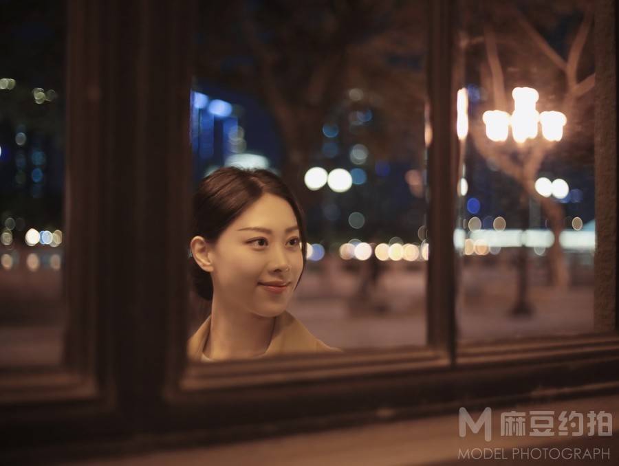 夜景模特