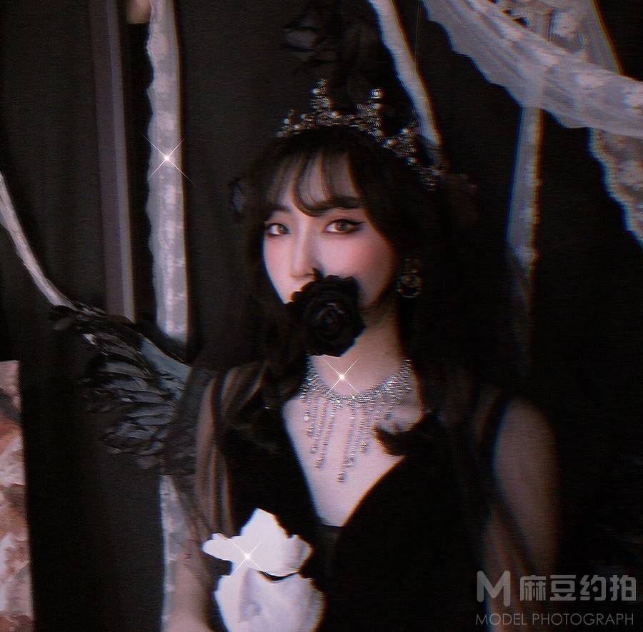 暗黑模特