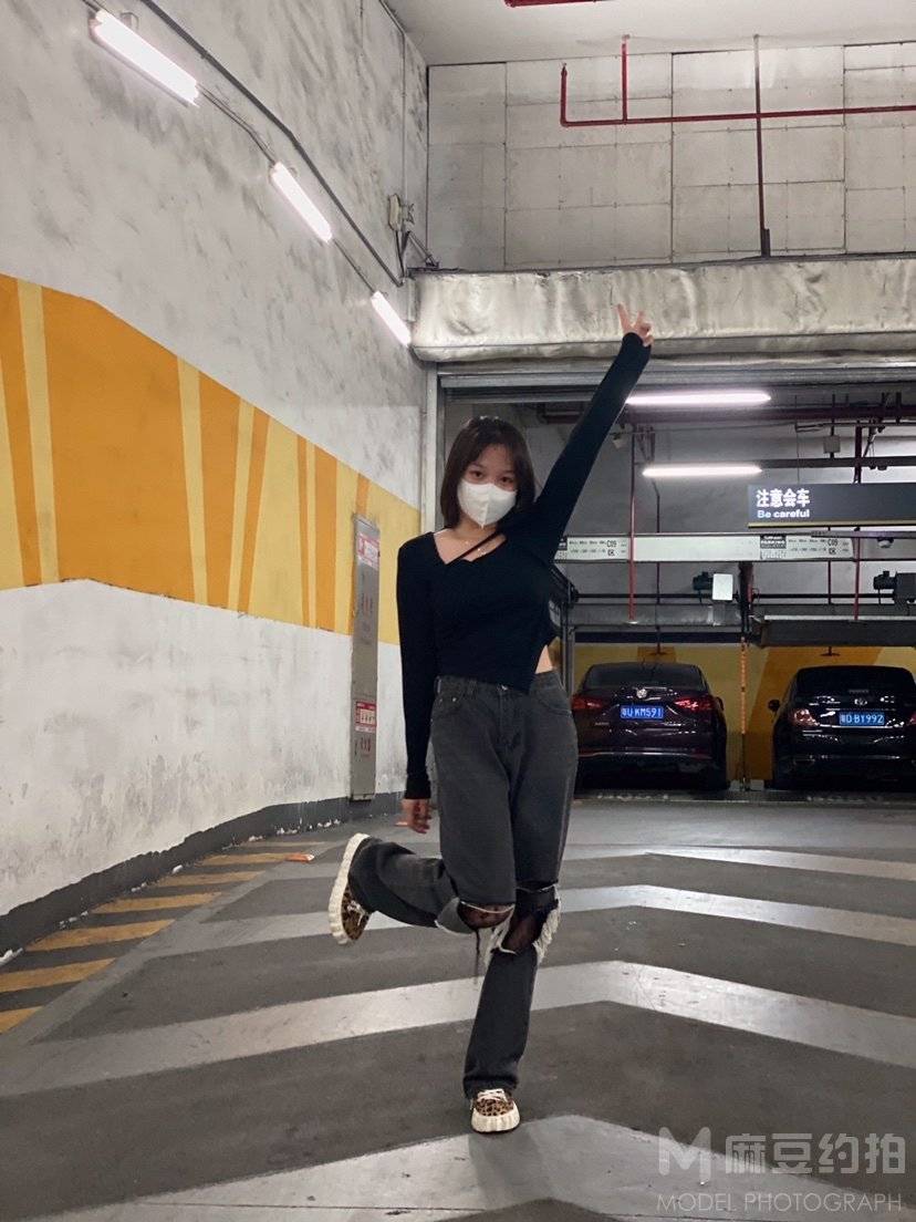 清新模特