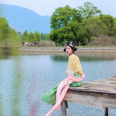汉服模特