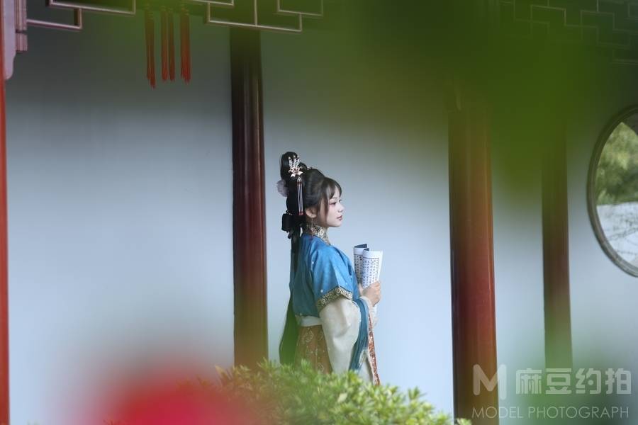 汉服模特