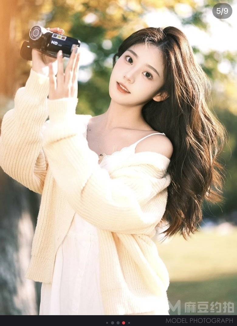 胶片模特