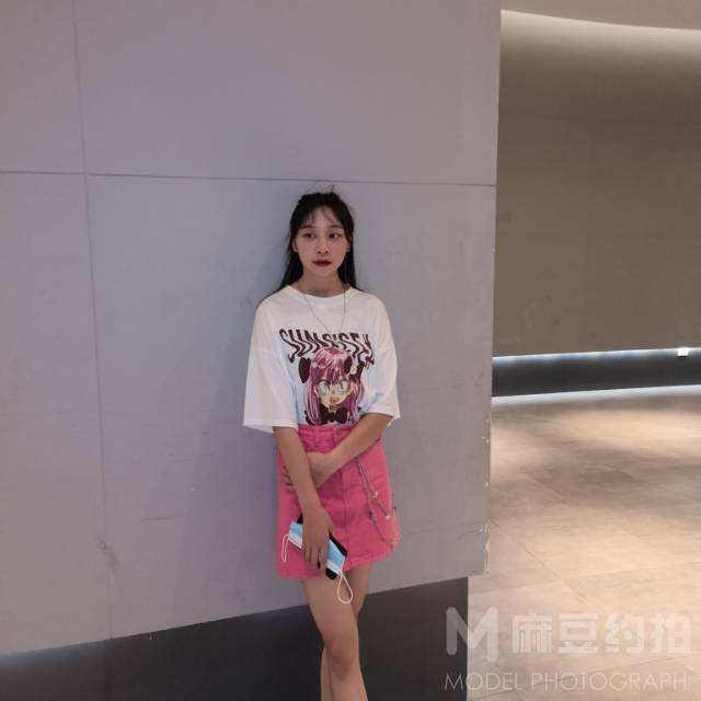 校园模特