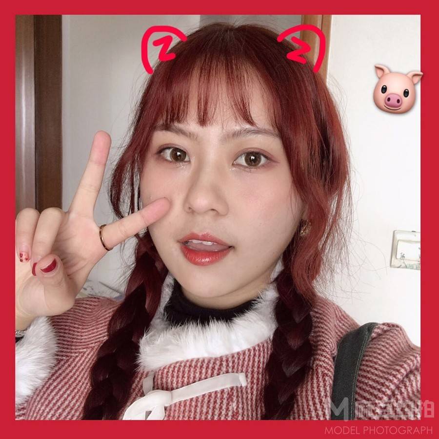 妆容模特