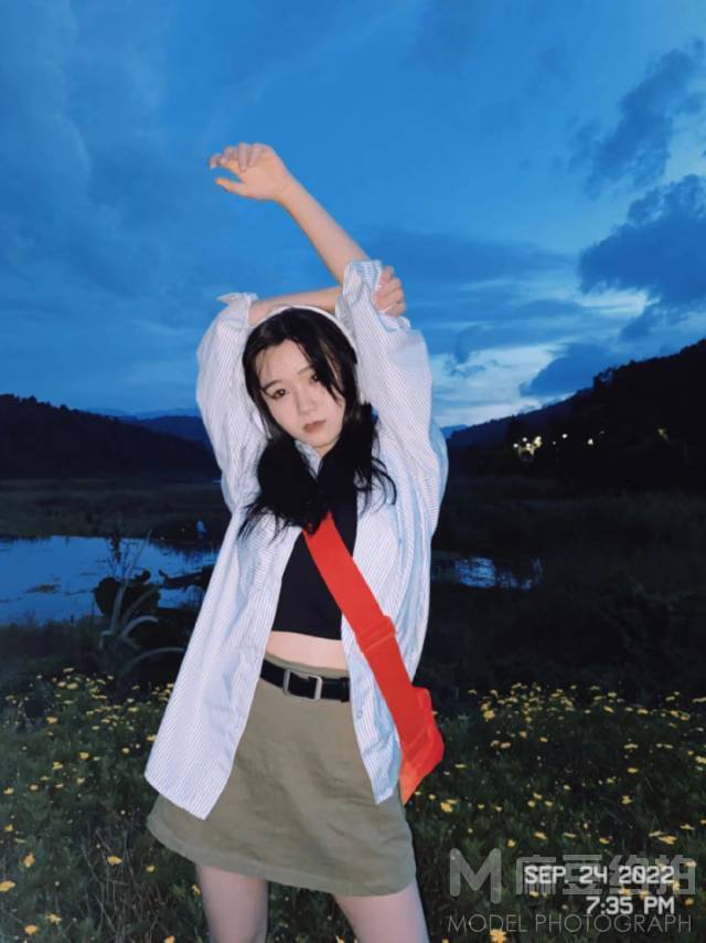 少女模特