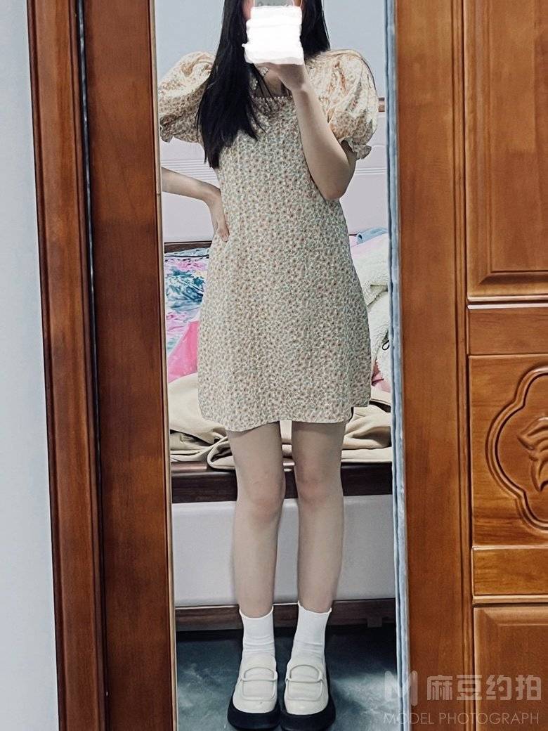 胶片模特